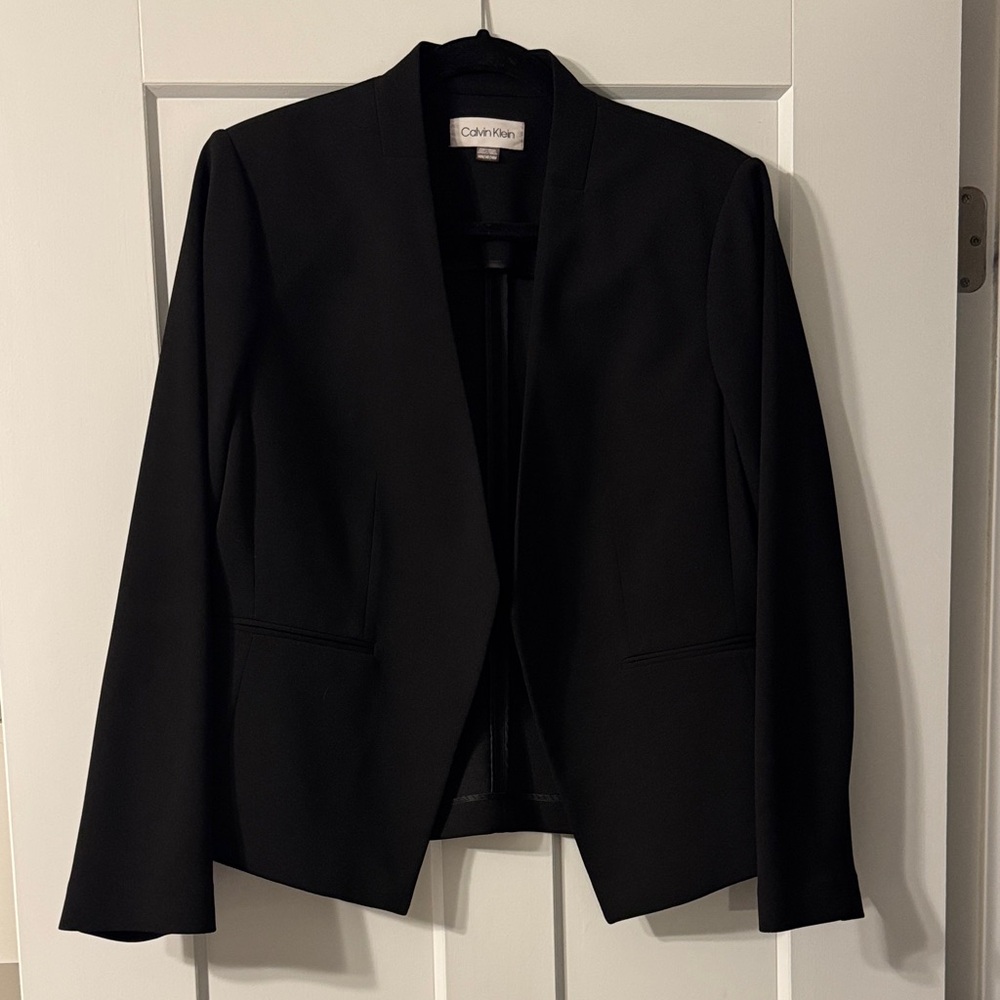 Calvin Klein Black Open-Front Collarless Blazer